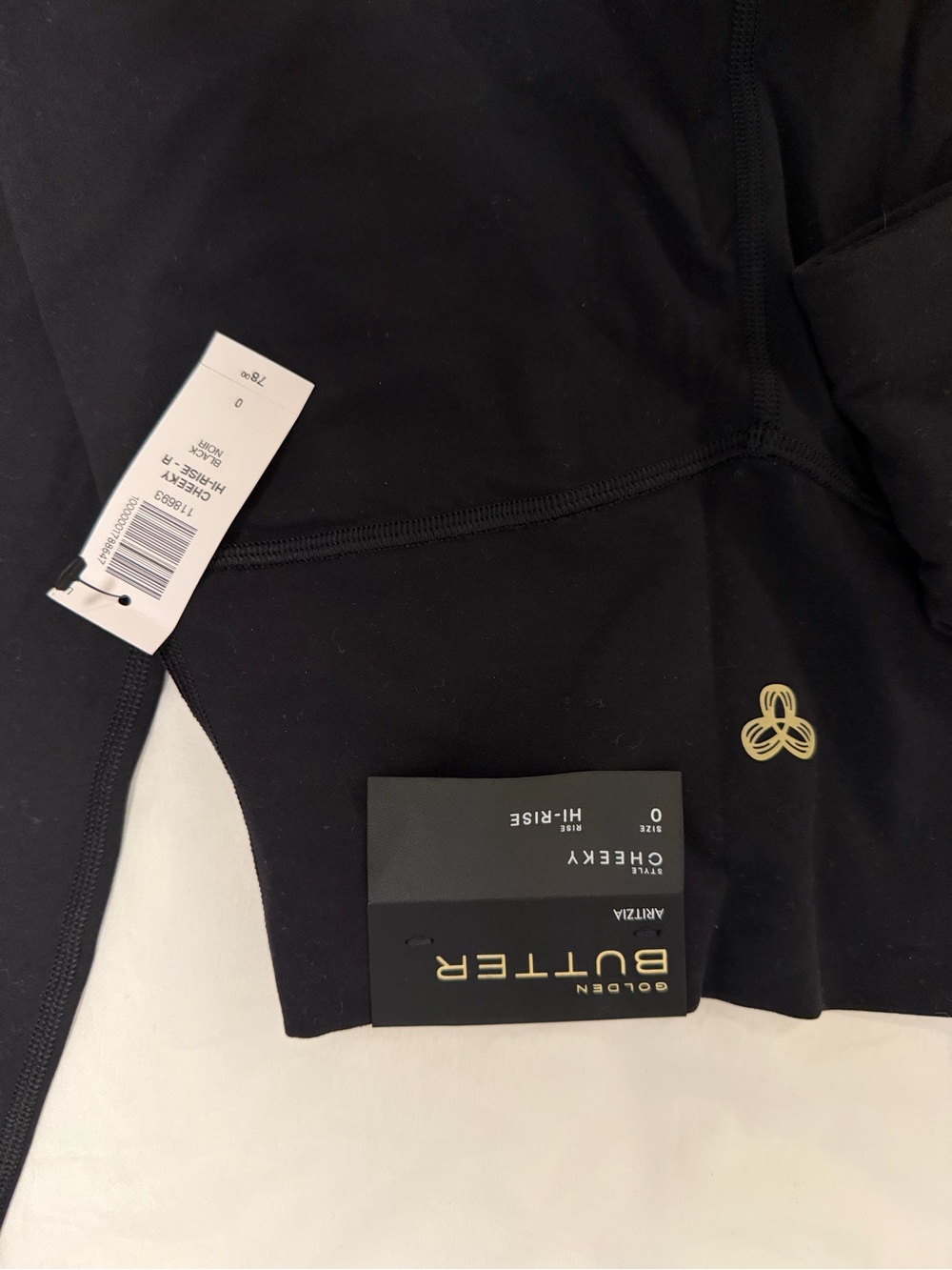 Aritzia TNA Butter Cheeky Leggings - Picture 7 of 8